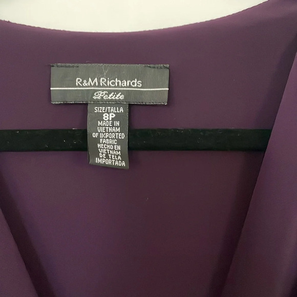 R&M Richards Plum Jewel Gathered Surplice Wrap Dress Size 8P - Picture 6 of 11